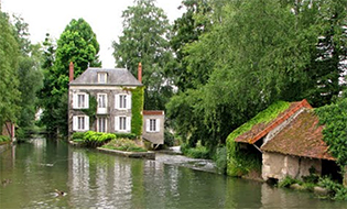 Maison sur le Nohain